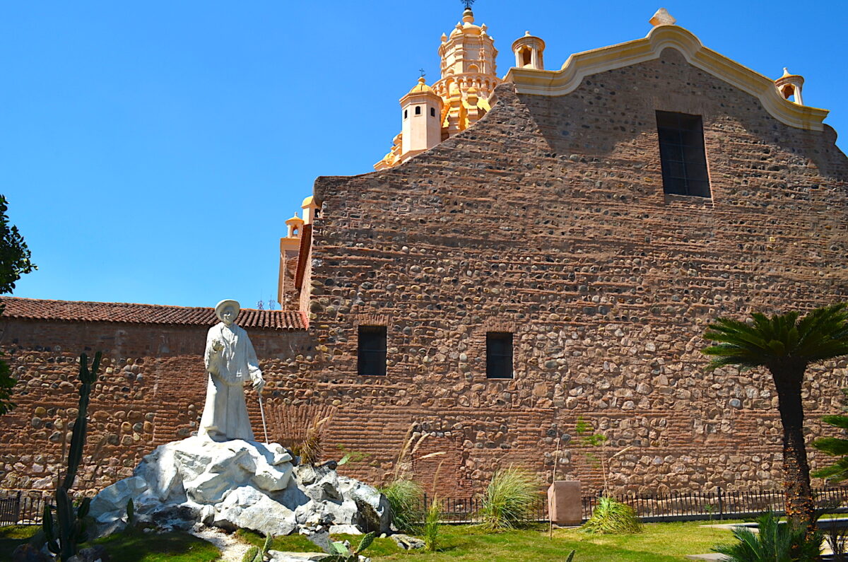 En Córdoba Capital una visita guiada para recordar el paso de Santo Brochero